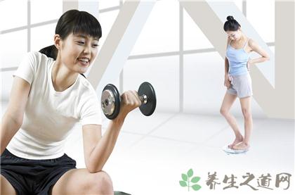 哑铃的各种锻炼方法集锦