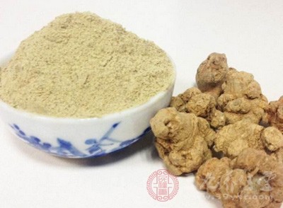 “三七粉”是植物三七(学名：Panax pseudo-ginseng)的根茎制品